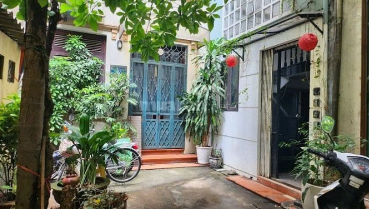 Cho thuê MBKD NHÀ HÀNG CHAY, CÀ PHÊ, SPA ngõ 48 phố Tràng Thi, Hoàn Kiếm, Hà Nội.